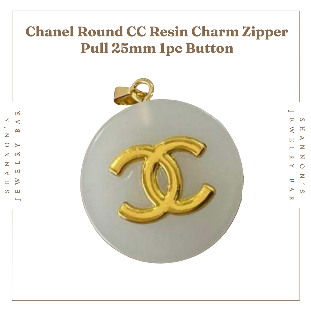 CHANEL Charm